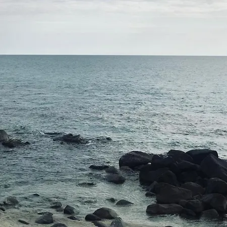 לינה וארוחת בוקר Calabria Mare