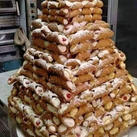 Calabria Mare לינה וארוחת בוקר 4*