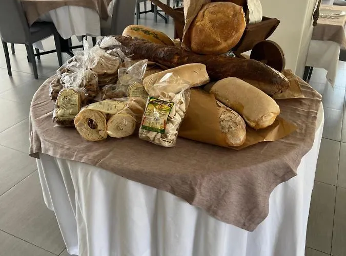 Alojamento de Acomodação e Pequeno-almoço Calabria Mare 4*